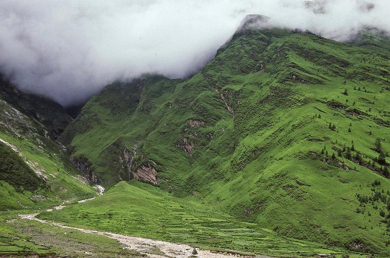 WT 1000 189-08 Nepal.jpg